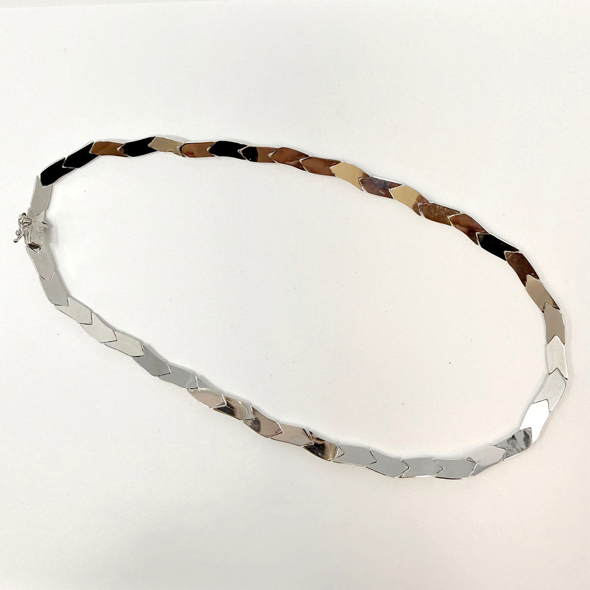18k Chevron Link Necklace