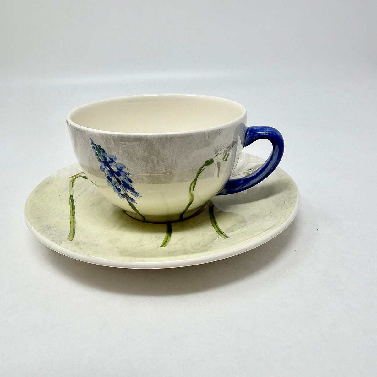 12 Cup & Saucer Sets