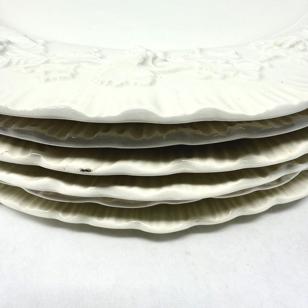 Set of 6 Embossed Queensware Dinner Plates
