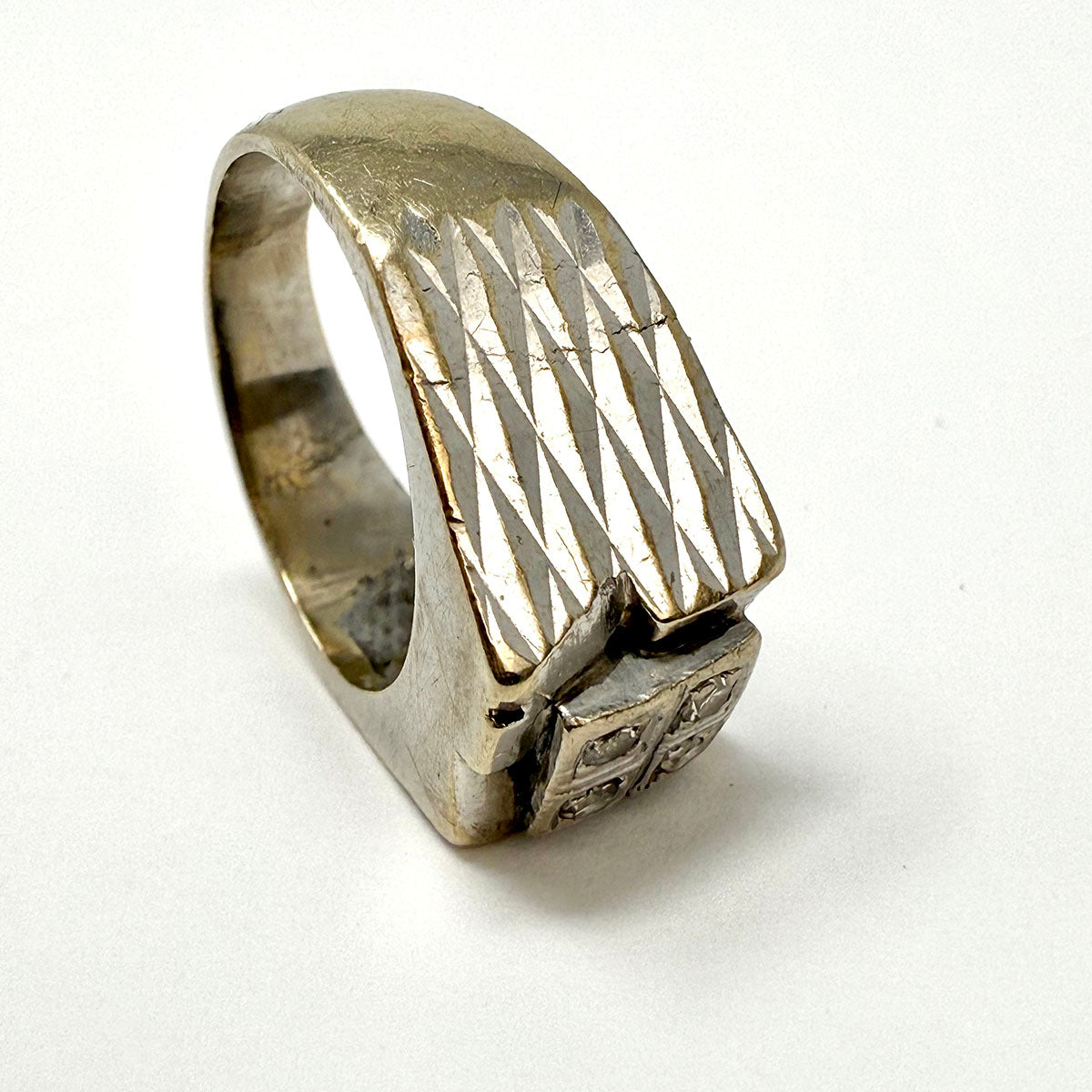 14K Diamond Ring