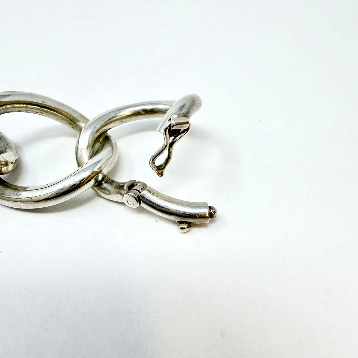 M&J Savitt Bracelet