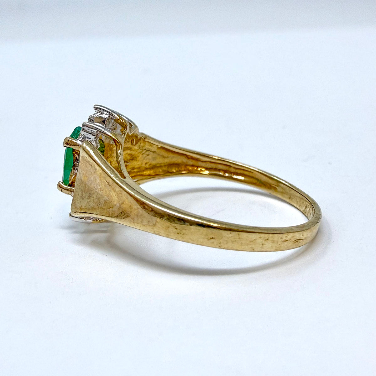 Emerald  and Diamond Ring