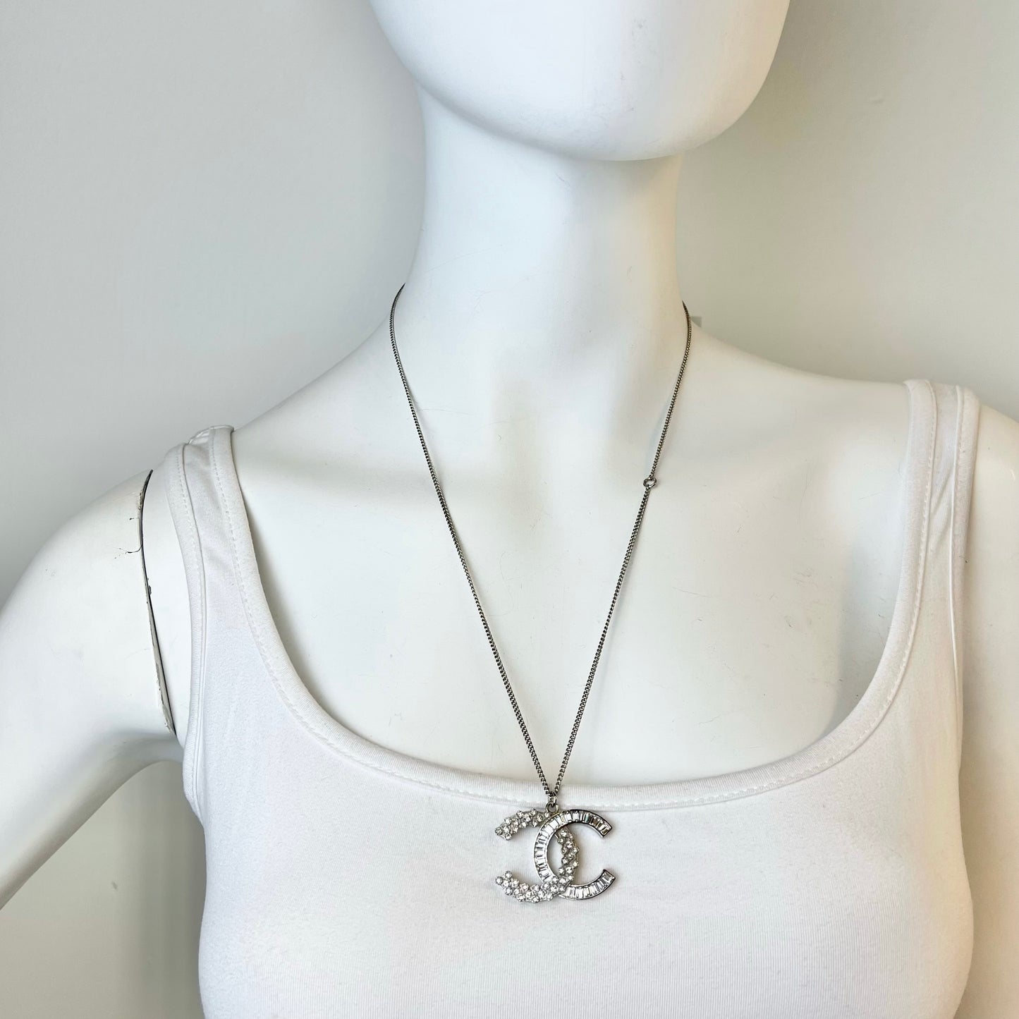 Chanel Interlocking Crystal Embellished CC Pendant Necklace