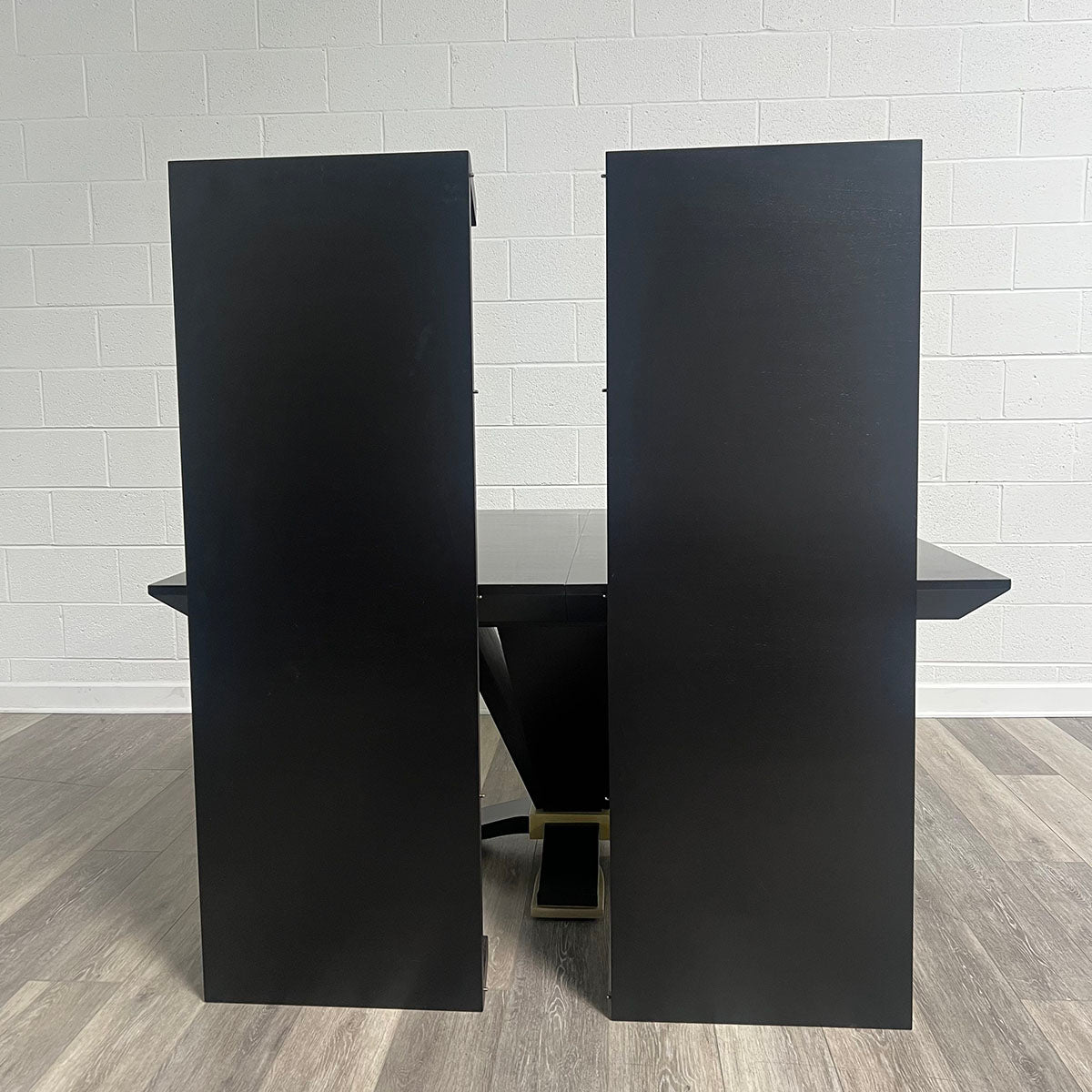 Interior Crafts Dining Table