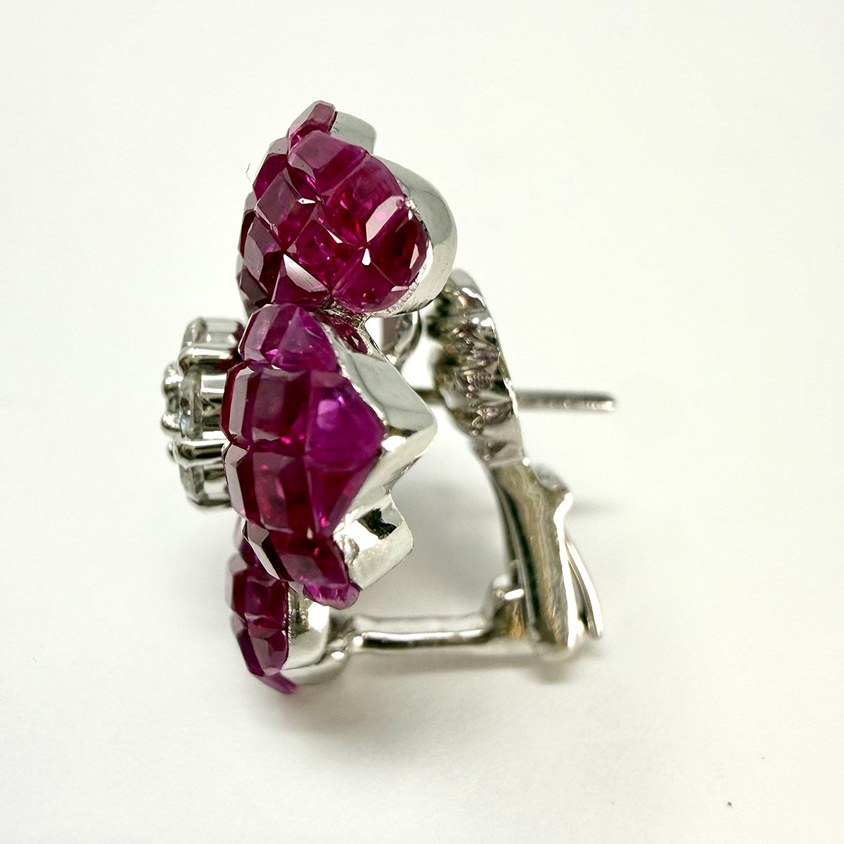 18K White Gold  Floral Earrings with Ruby and Diamond