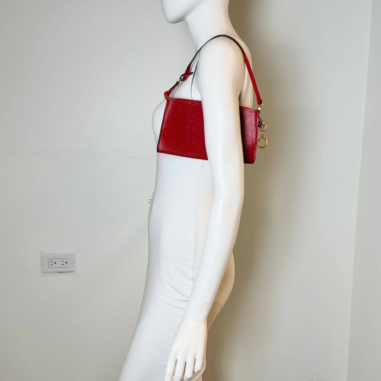 Louis Vuitton Epi Pochette