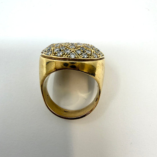 18K Gold Round  Diamond Signet  Ring