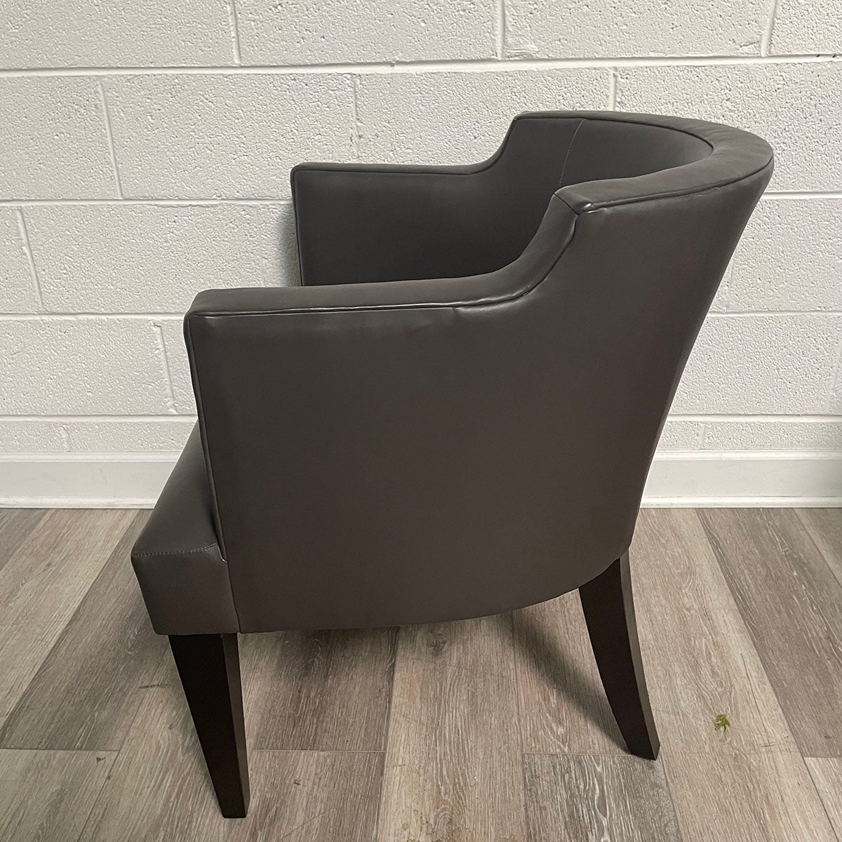 BB Leather Chair