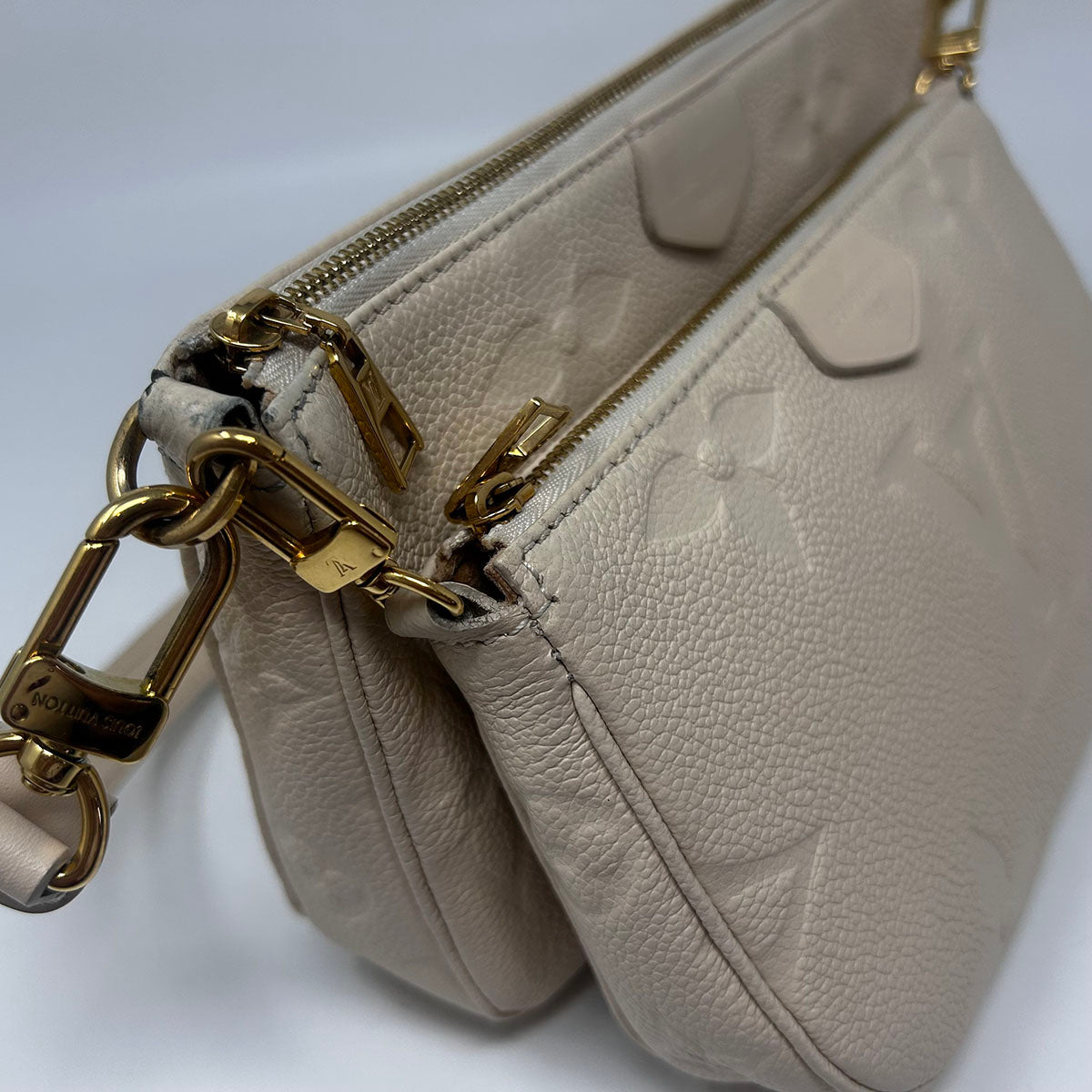 Louis Vuitton Pochette