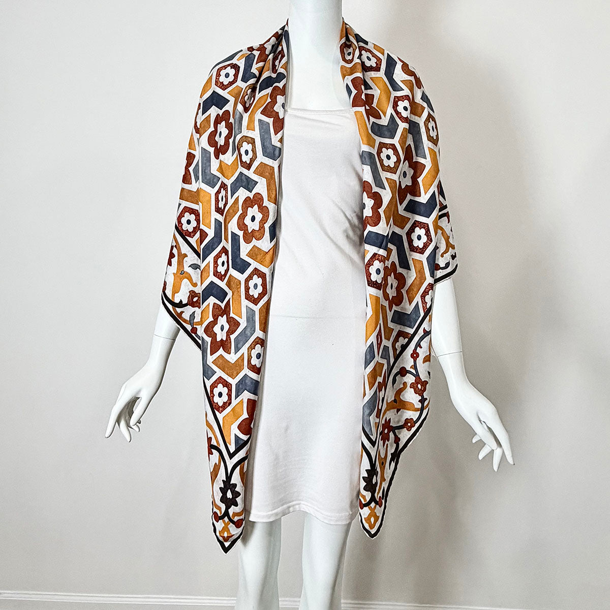 Eskandar Scarf