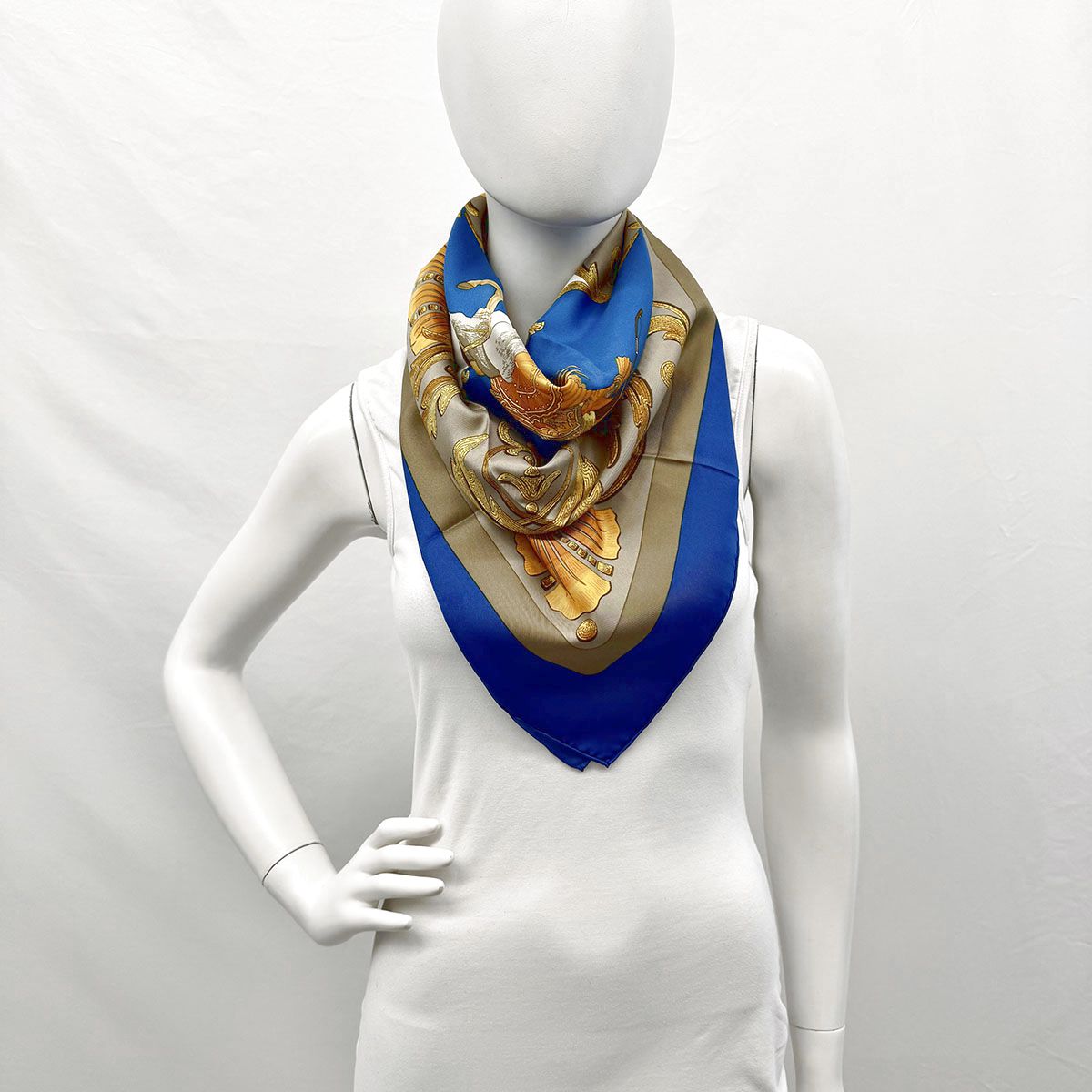 Hermes "Cheval Turc." Scarf
