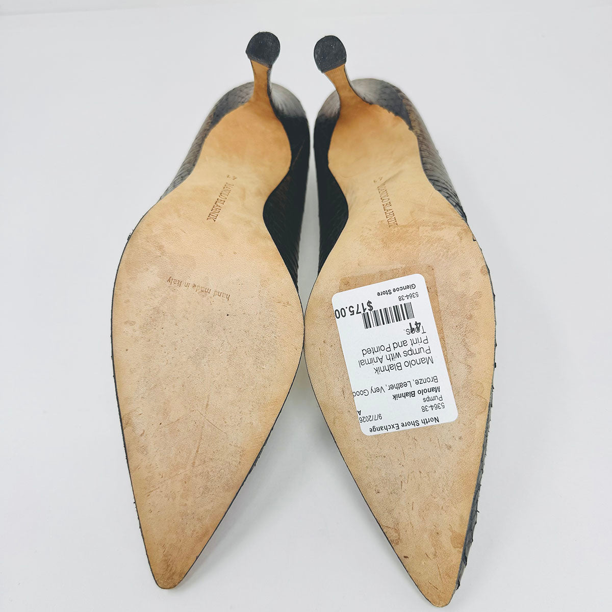 Manolo Blahnik Pumps
