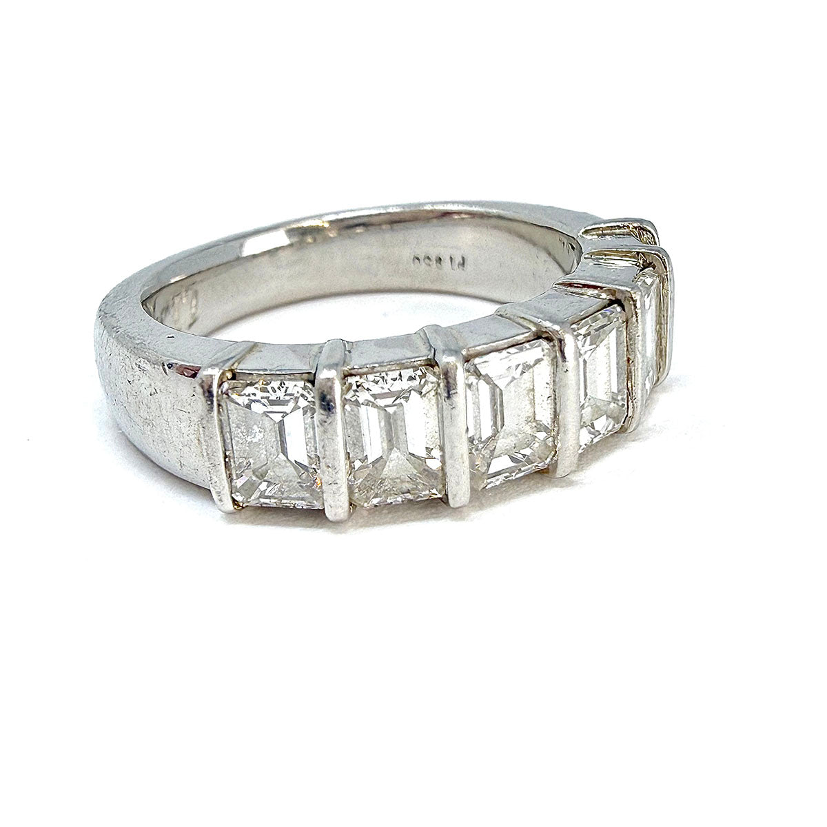 Platinum Band with 6 Diamonds