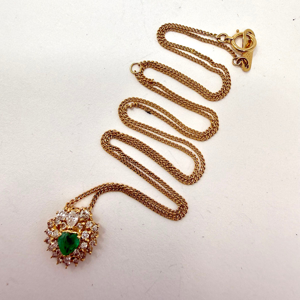 18K Yellow Gold  Necklace with Emerald and Diamond Pendant