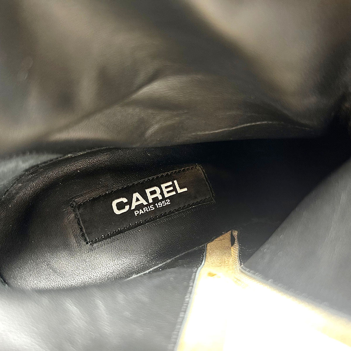 Carel Boots