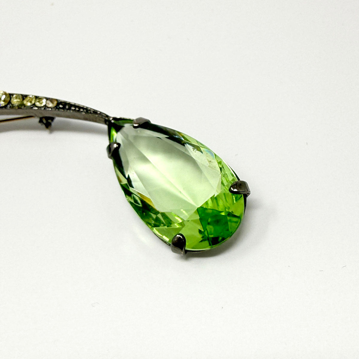 Giorgio Armani Pin