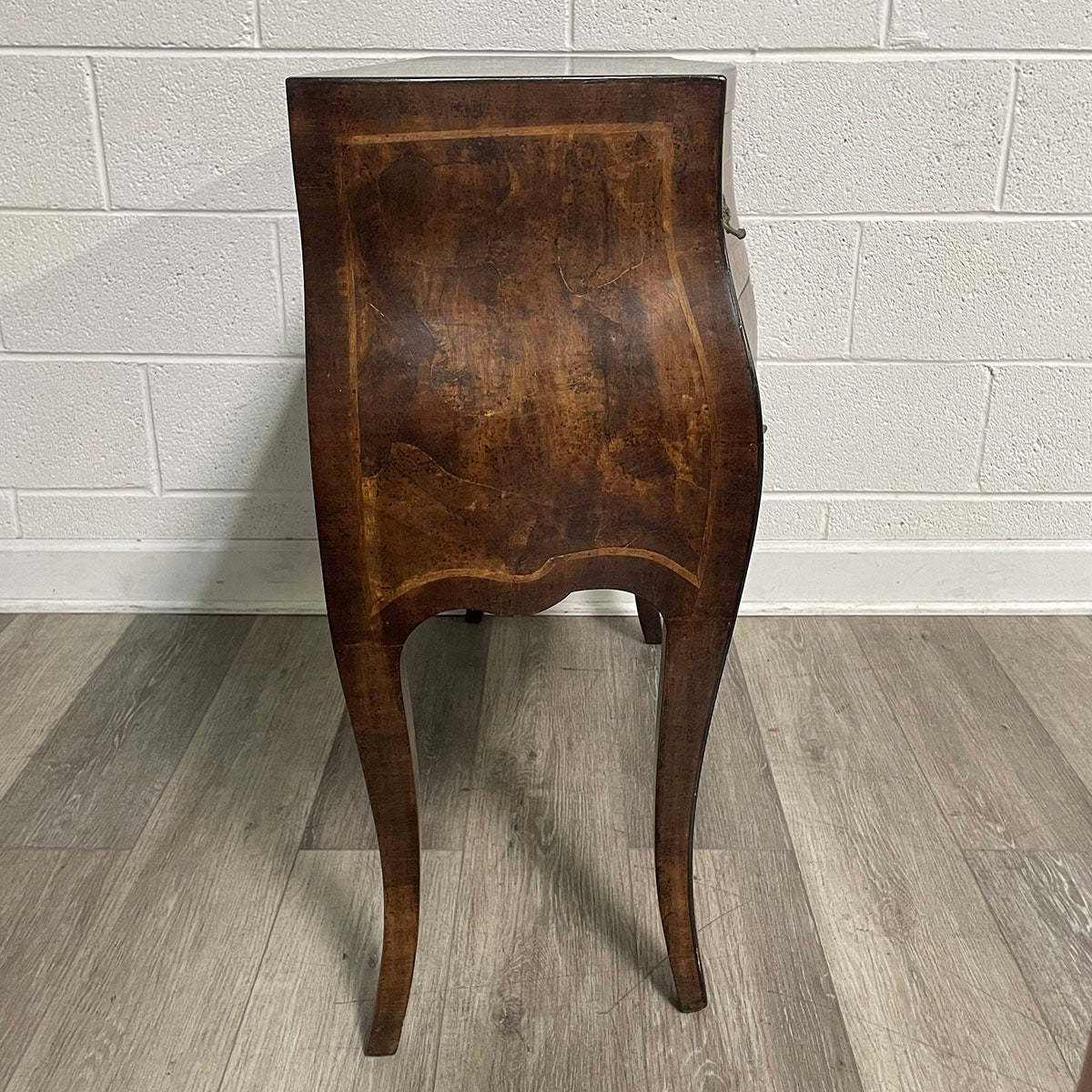 Antique-Style 2-Drawer Wood Side Table