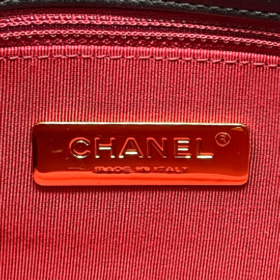 Chanel Maxi 19 Flap Bag