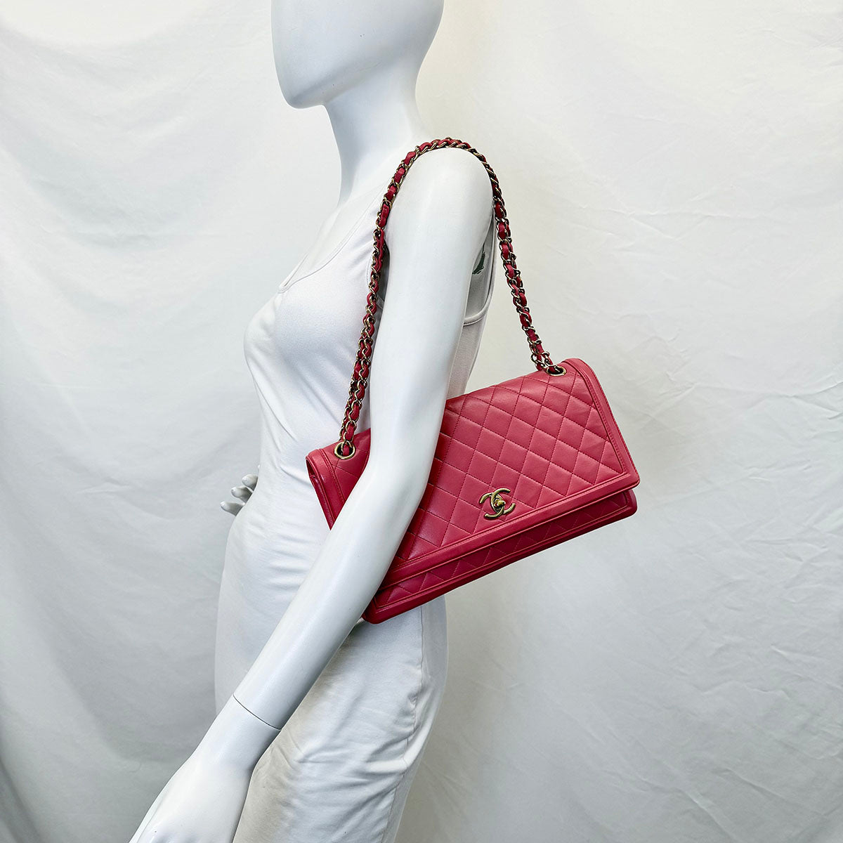 Chanel Matelasse Chain Shoulder Bag