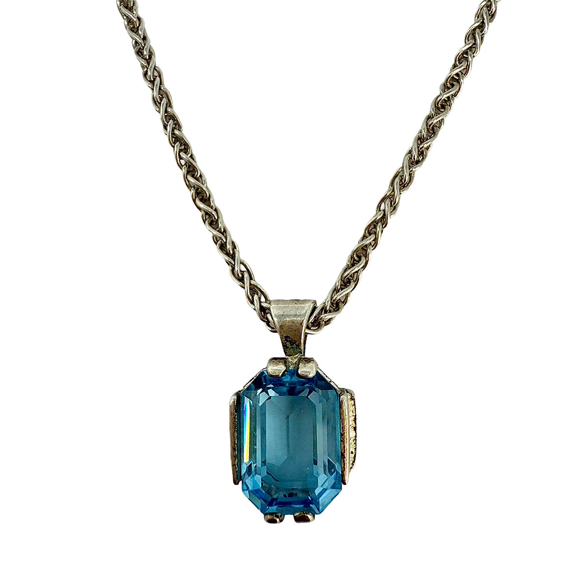 18" Sterling Silver Pendant Necklace with Topaz