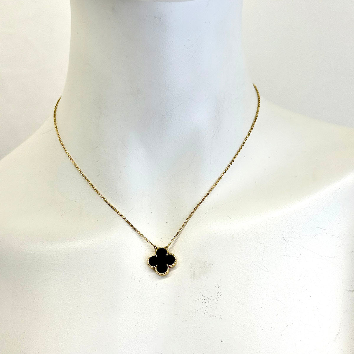 Van Cleef & Arpels Vintage Alhambra 18K Gold Pendant 16.5" Necklace with Onyx