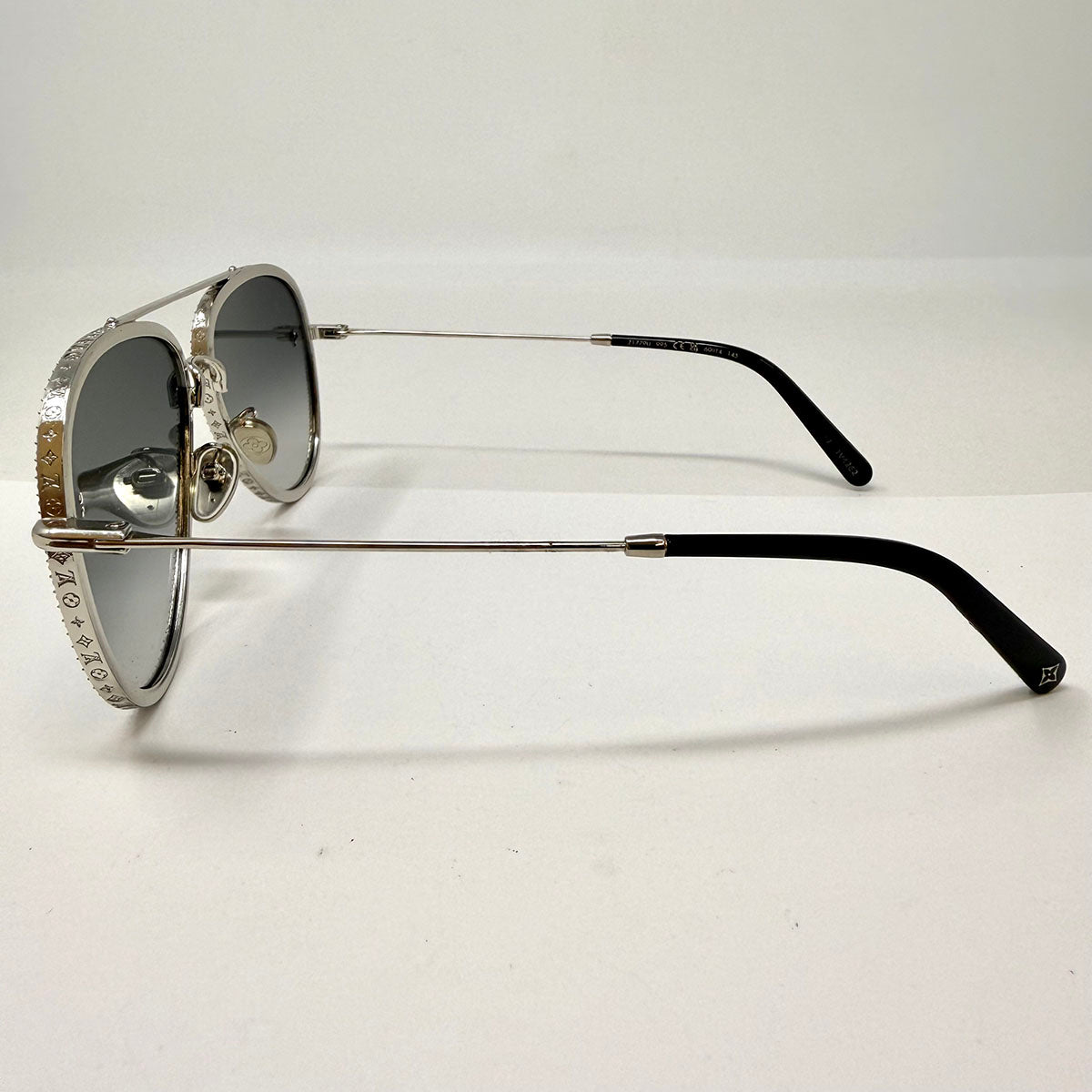 Louis Vuitton Aviator Sunglasses