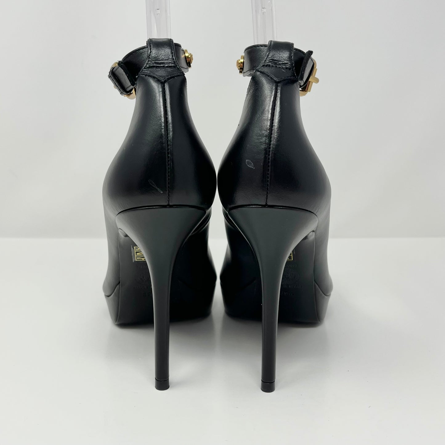 Versace Pumps
