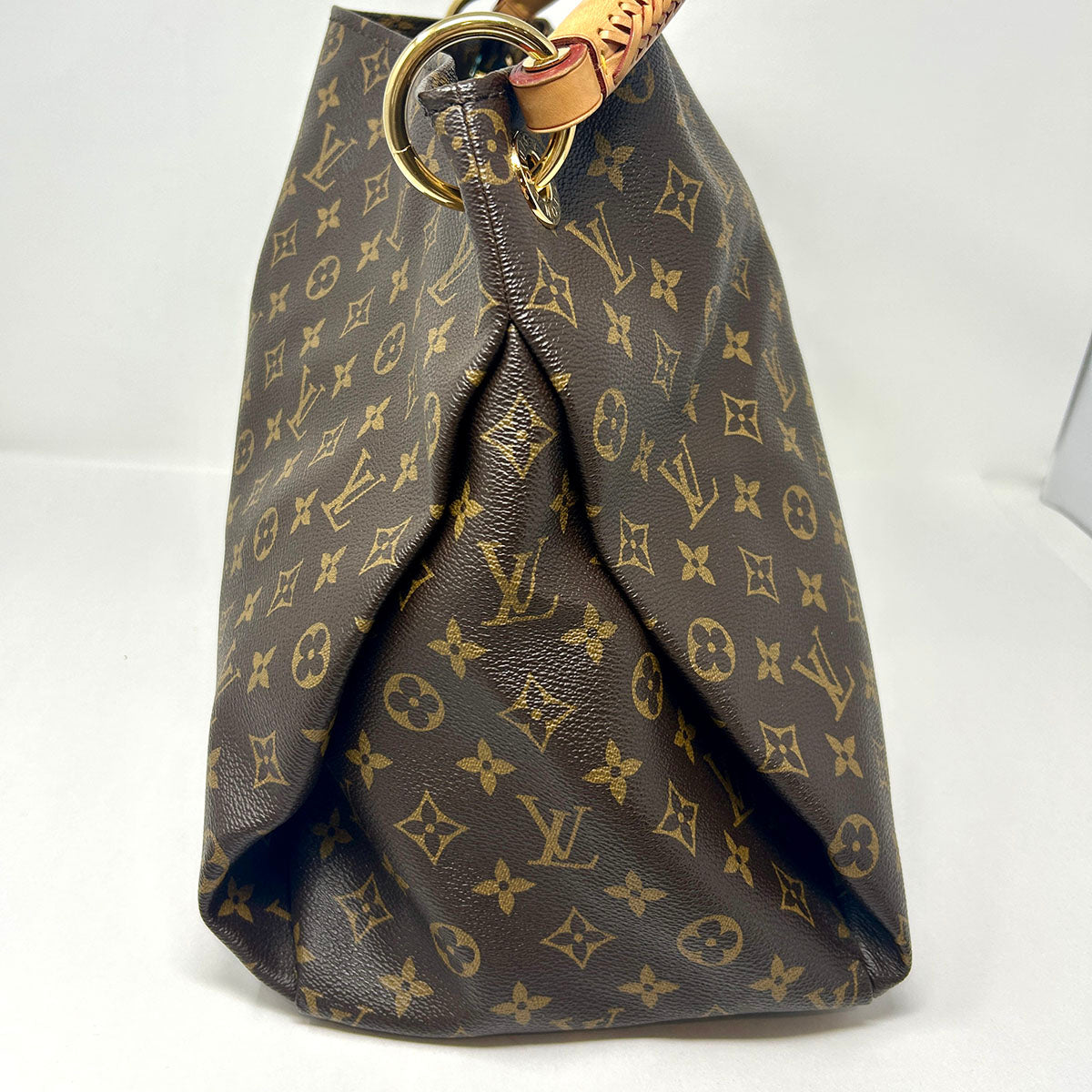 Louis Vuitton Shoulder Bag