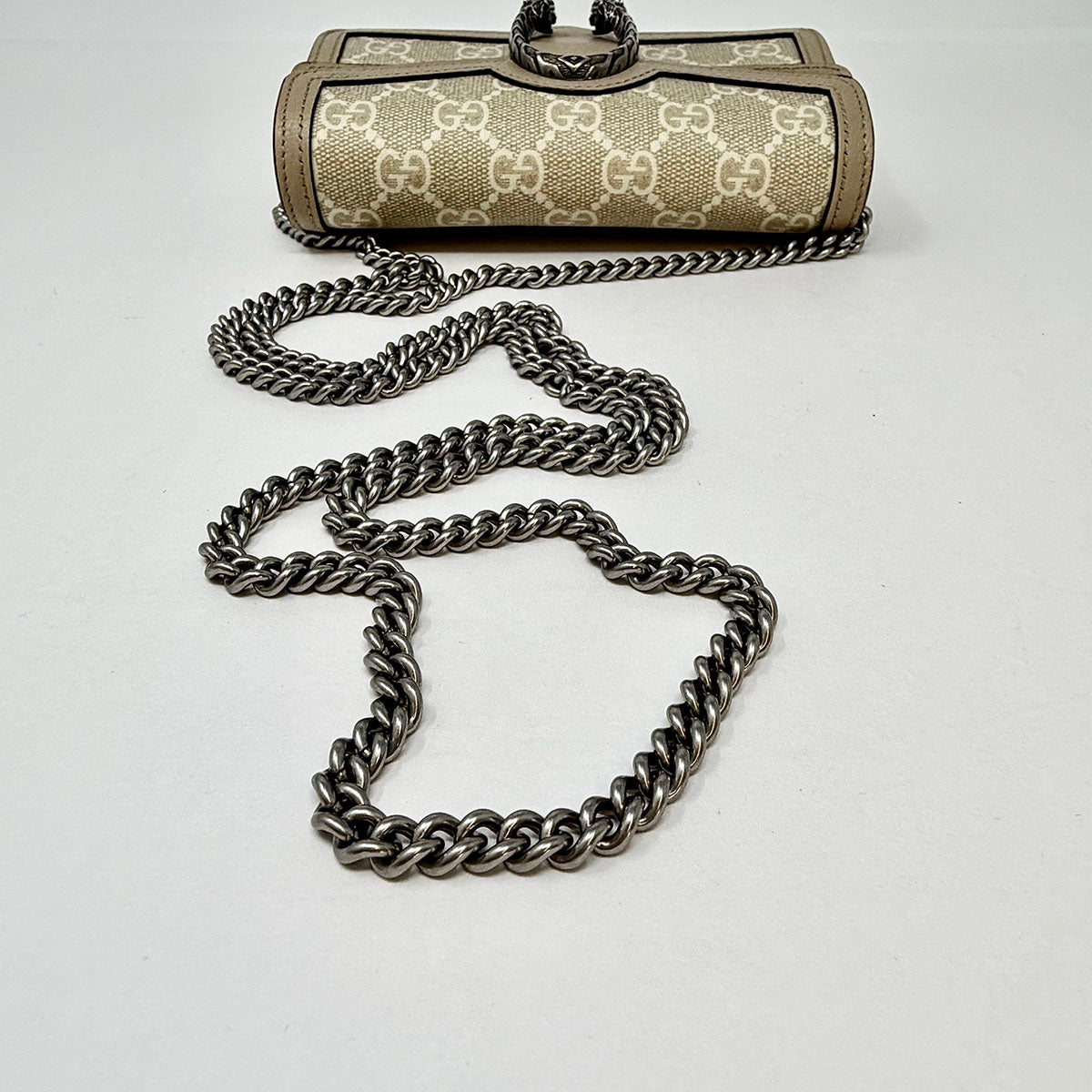 Gucci Dionysus GG Supreme Super Mini Bag