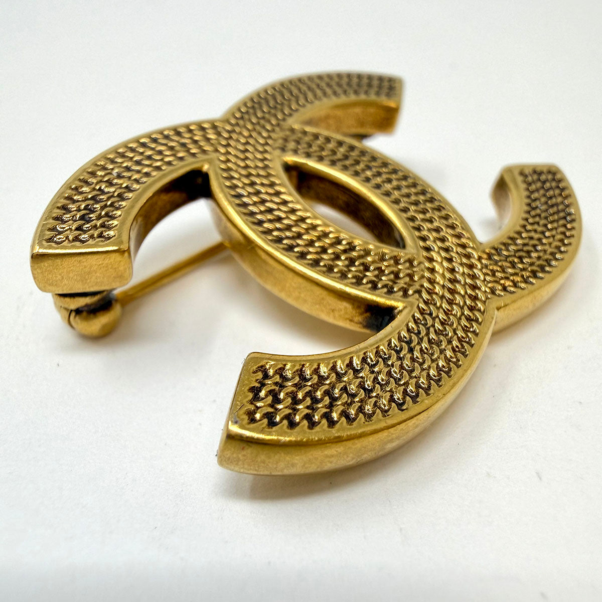 Chanel Pin
