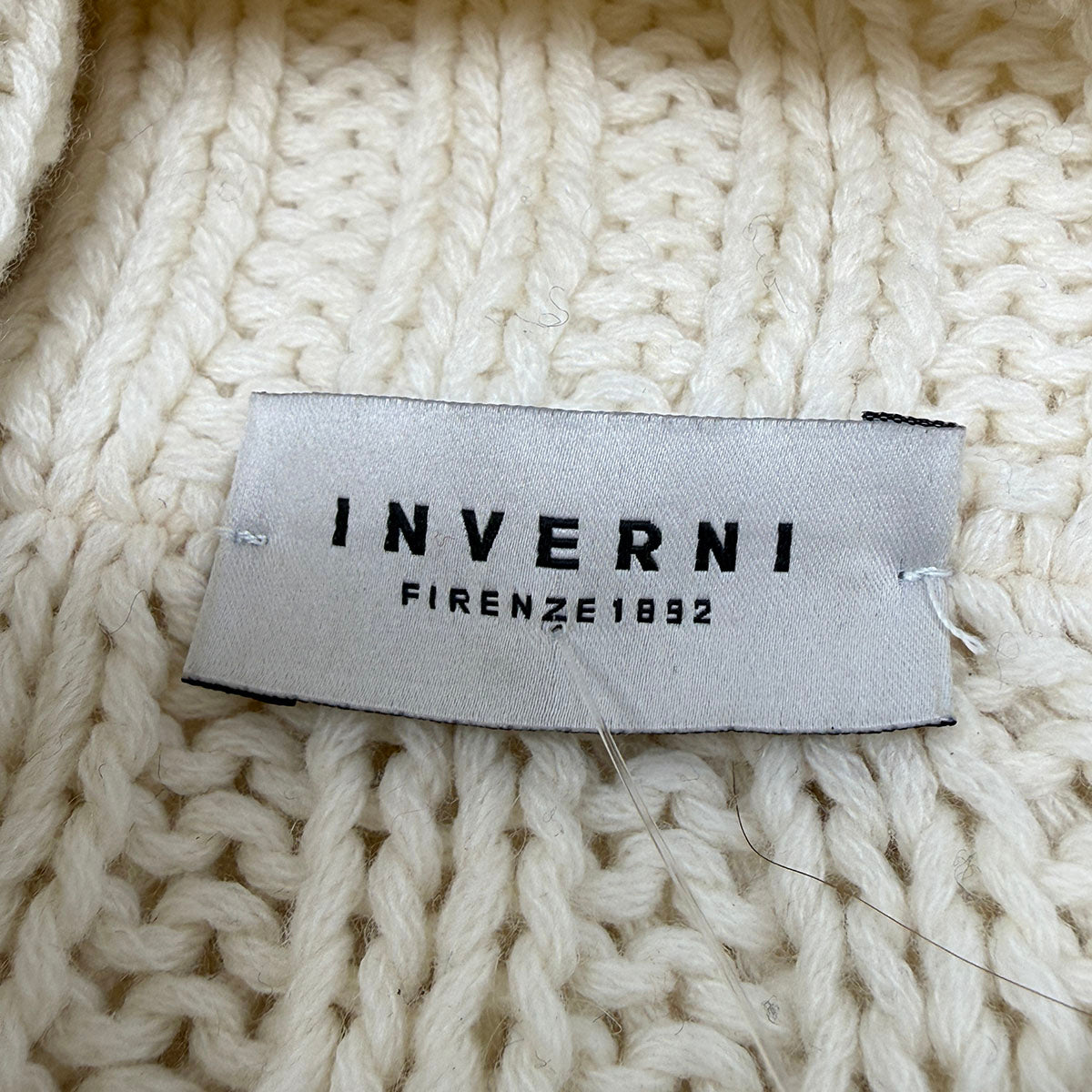 Inverni Hat
