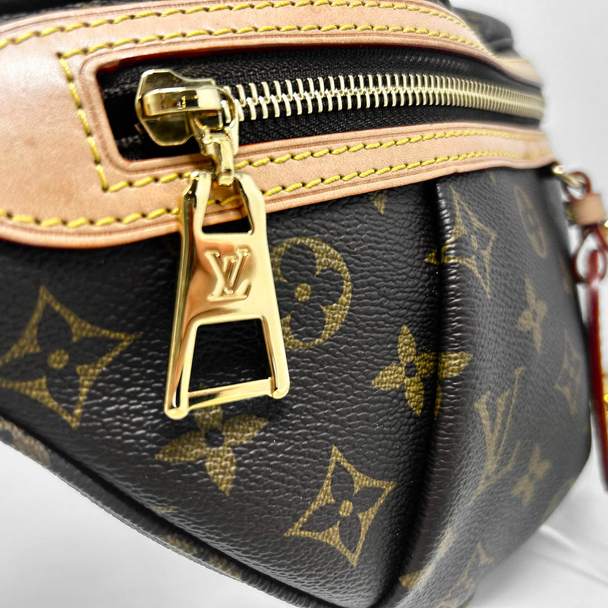 Louis Vuitton Crossbody