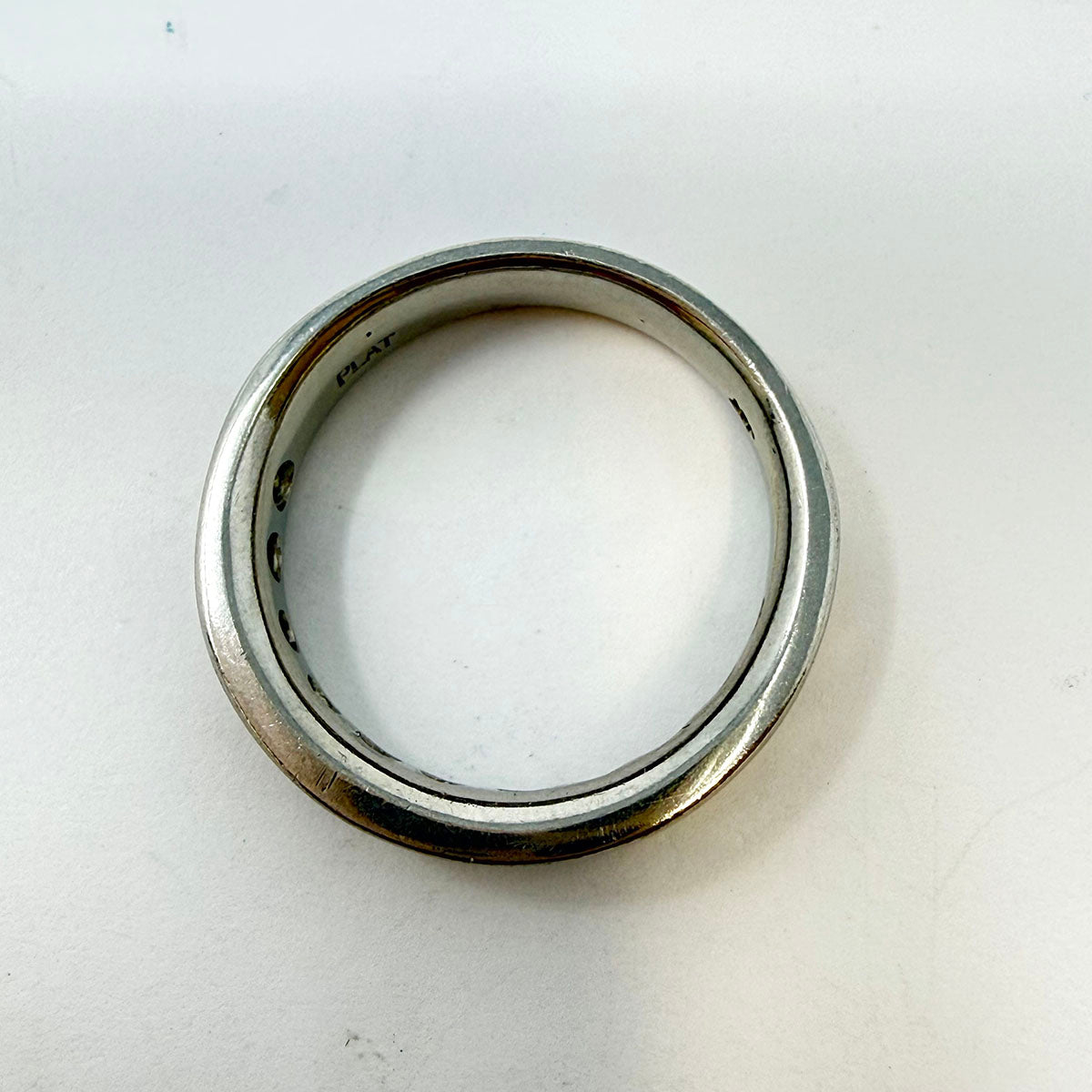 Platinum Ring with 11 Diamonds