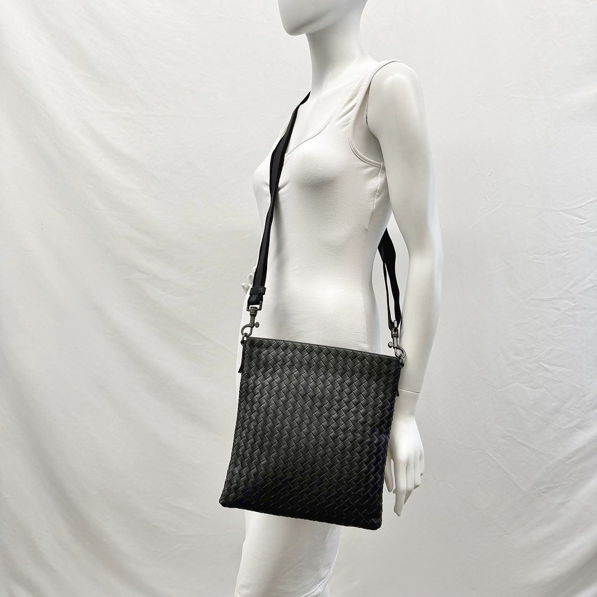 Bottega Veneta Intrecciato Flat Messenger Bag