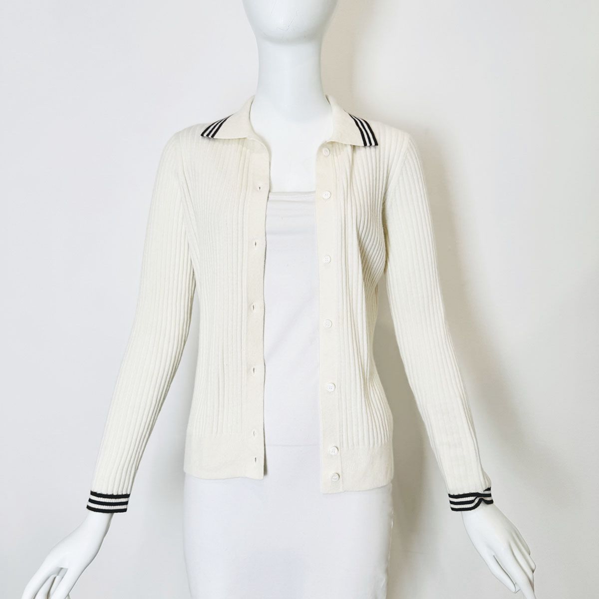 arch4 Cardigan