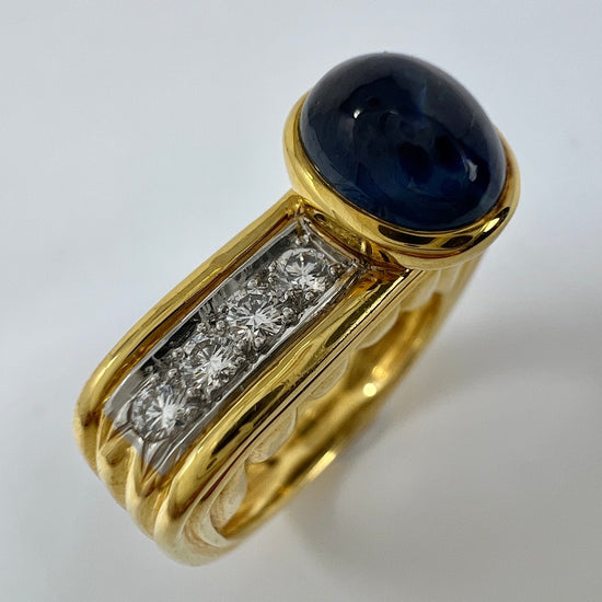 18K Ring with Oval Cabochon Sapphire and Diamonds