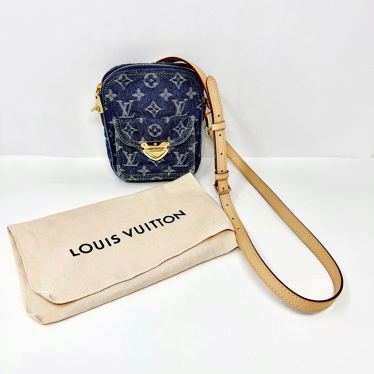 Louis Vuitton Crossbody