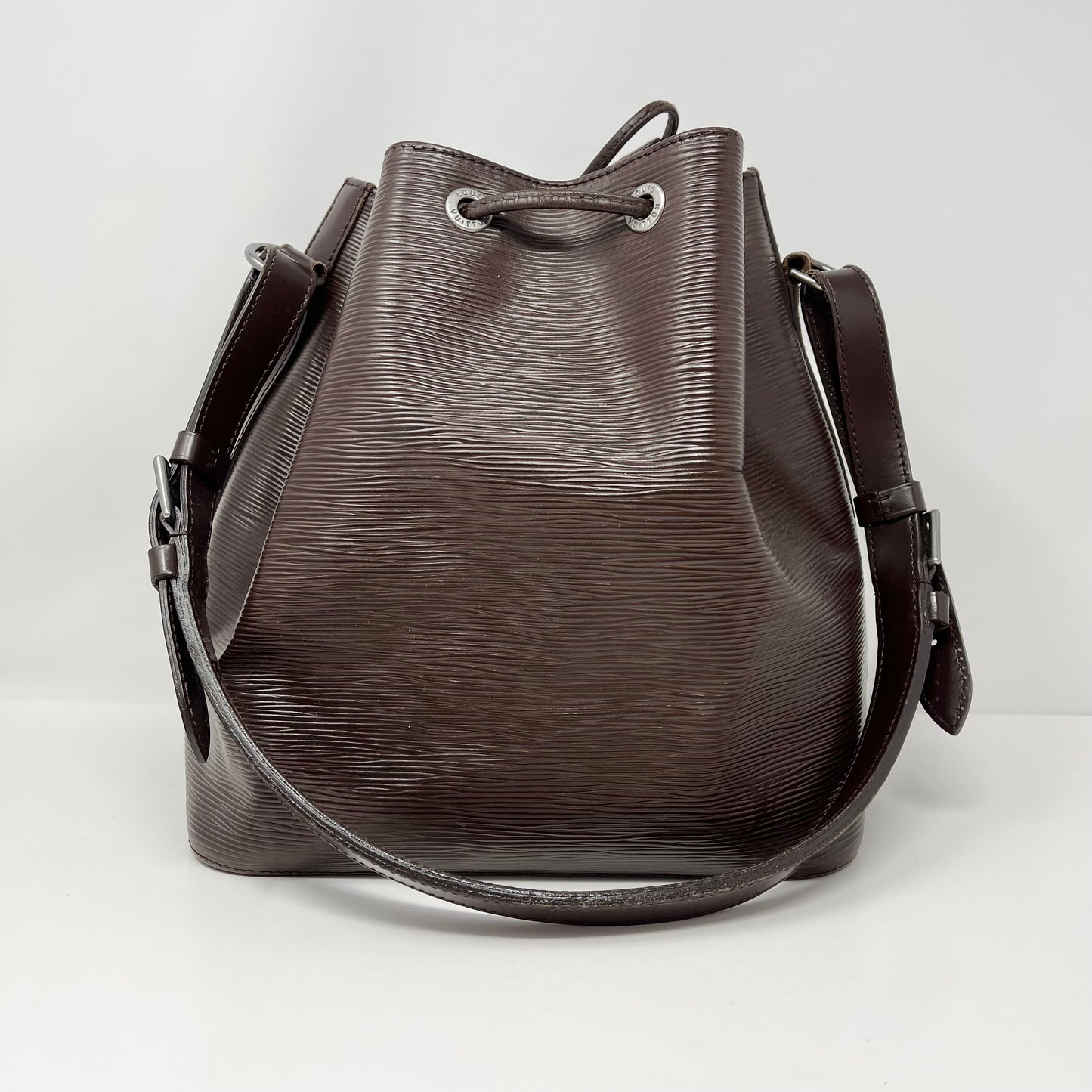 Louis Vuitton Epi Noe Bucket Bag with Phone Case