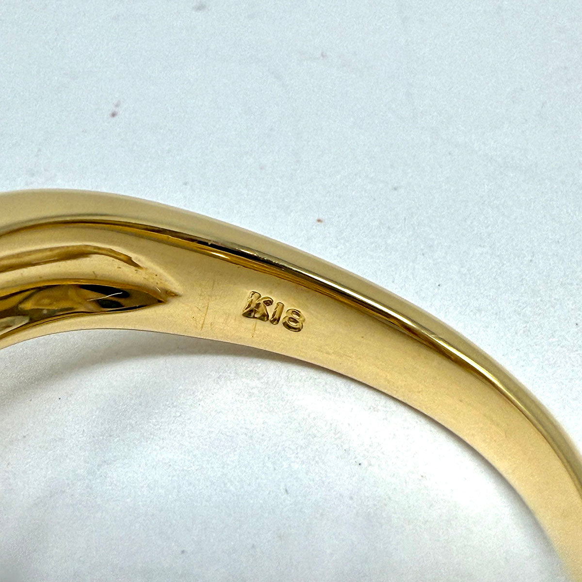 18K Gold and Diamond Flower  Ring