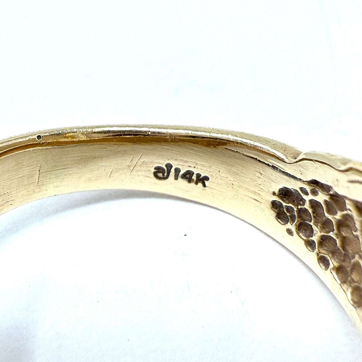 14K Gold Ribbed Ring