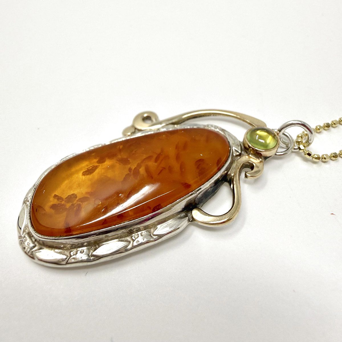Pendant  Necklace