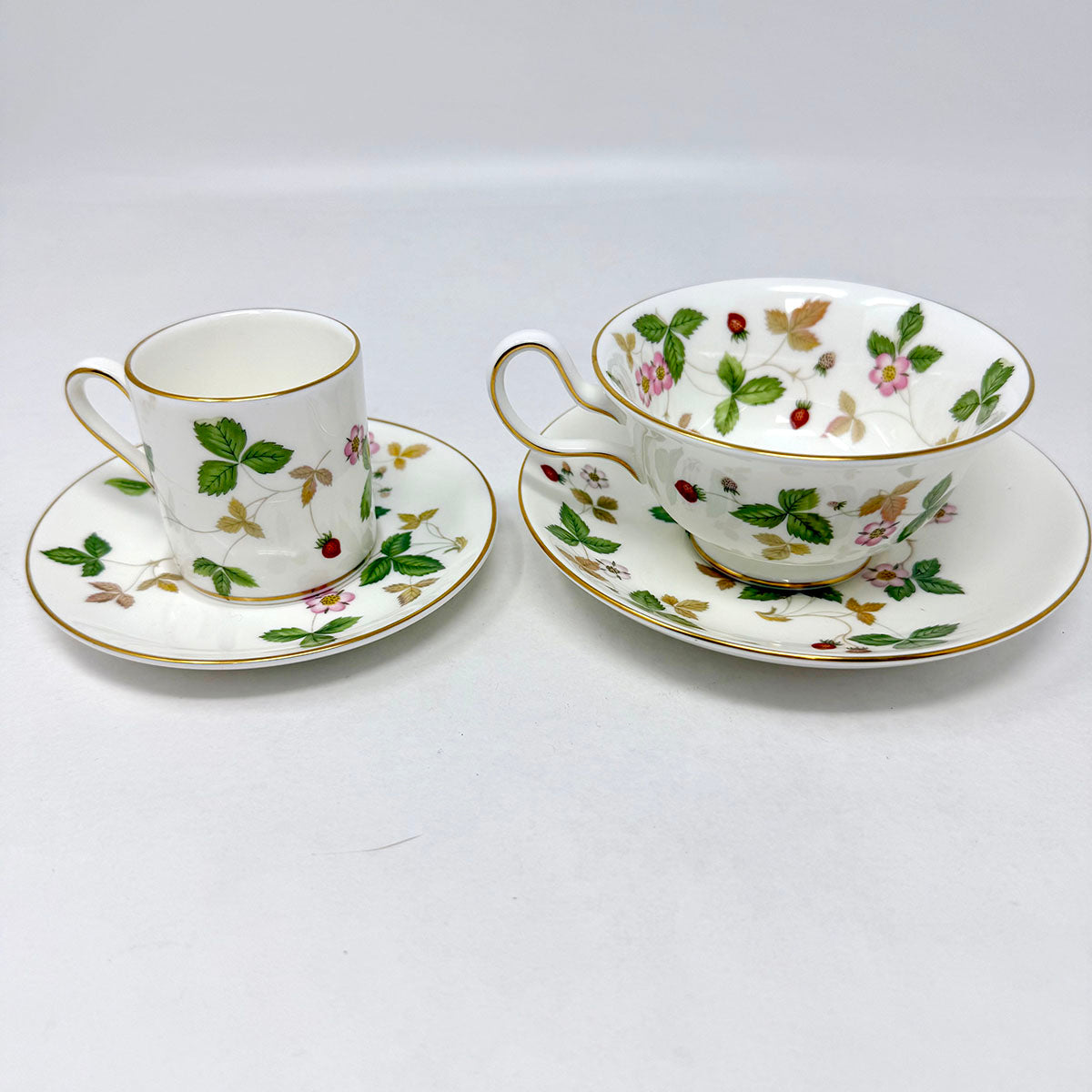 84 PC Wild Strawberry China