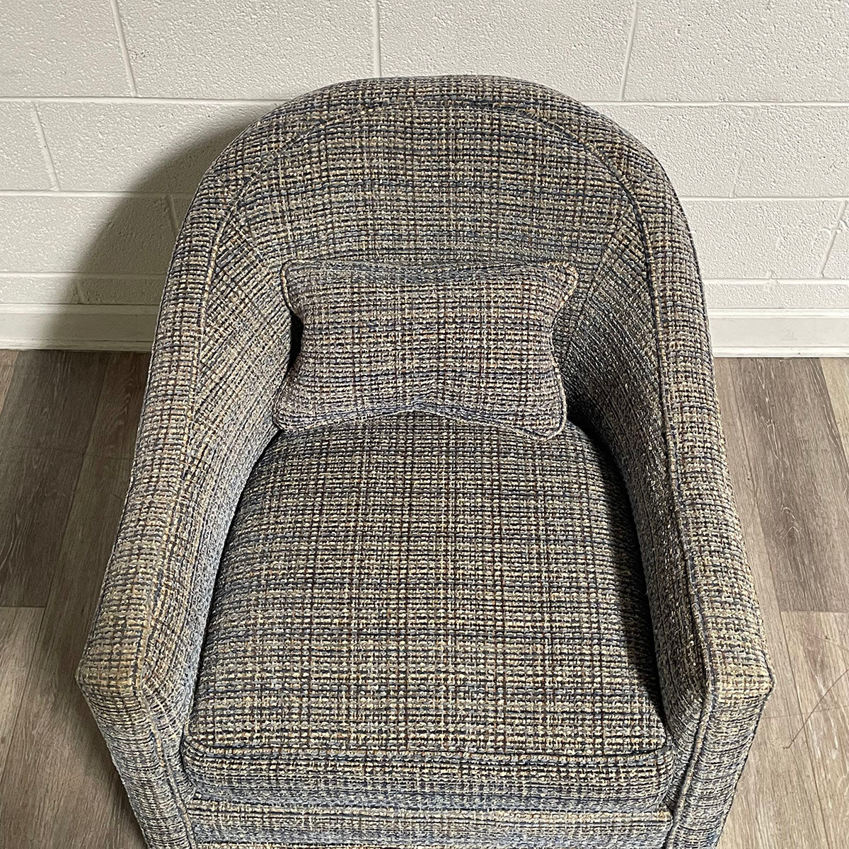 Swivel Accent Chair