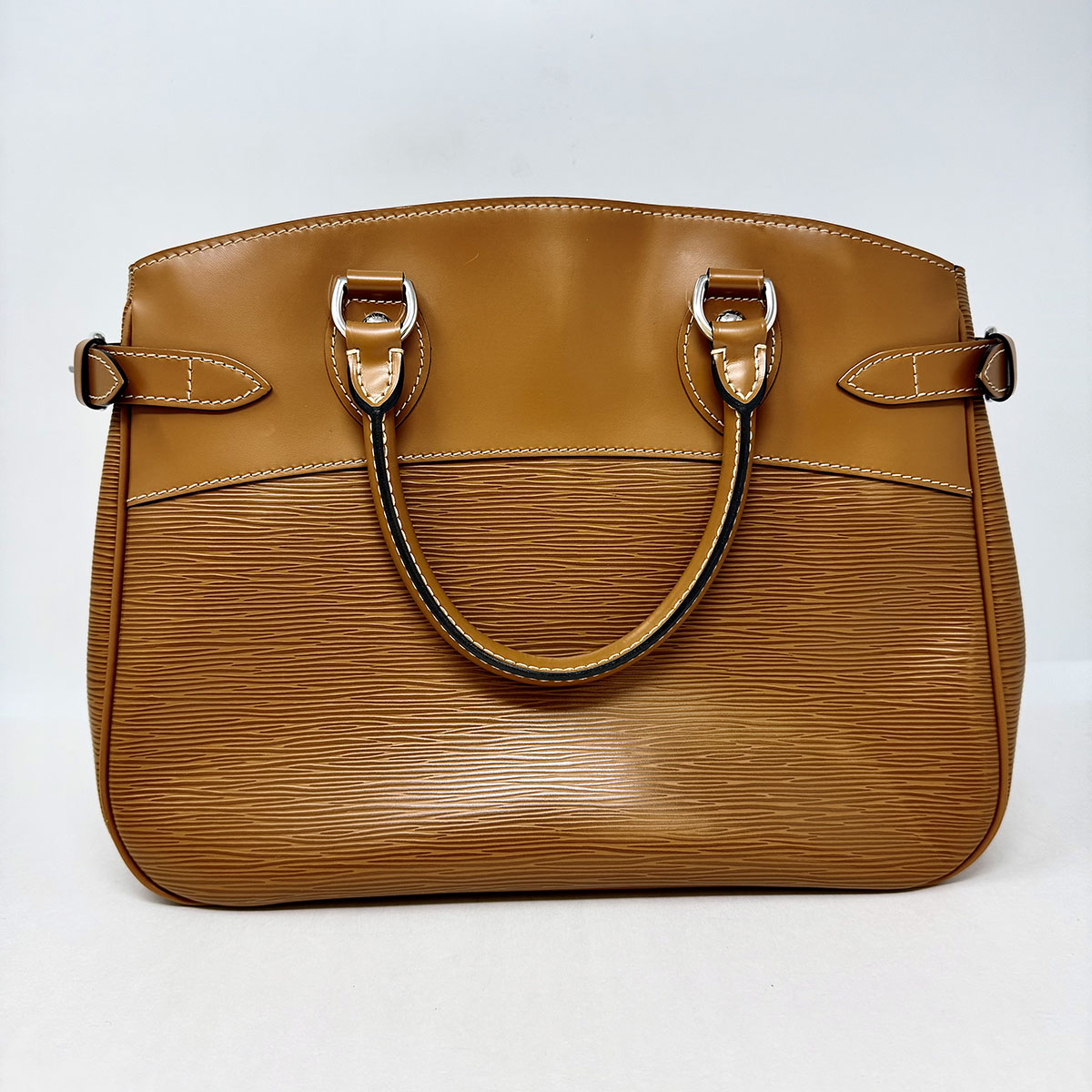 Louis Vuitton Passy Epi Bag
