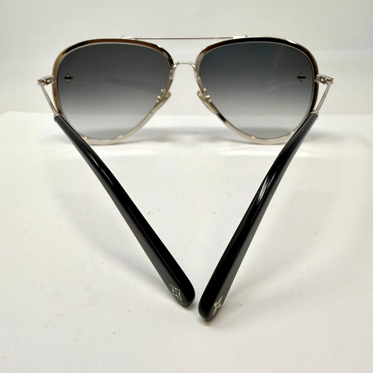 Louis Vuitton Aviator Sunglasses