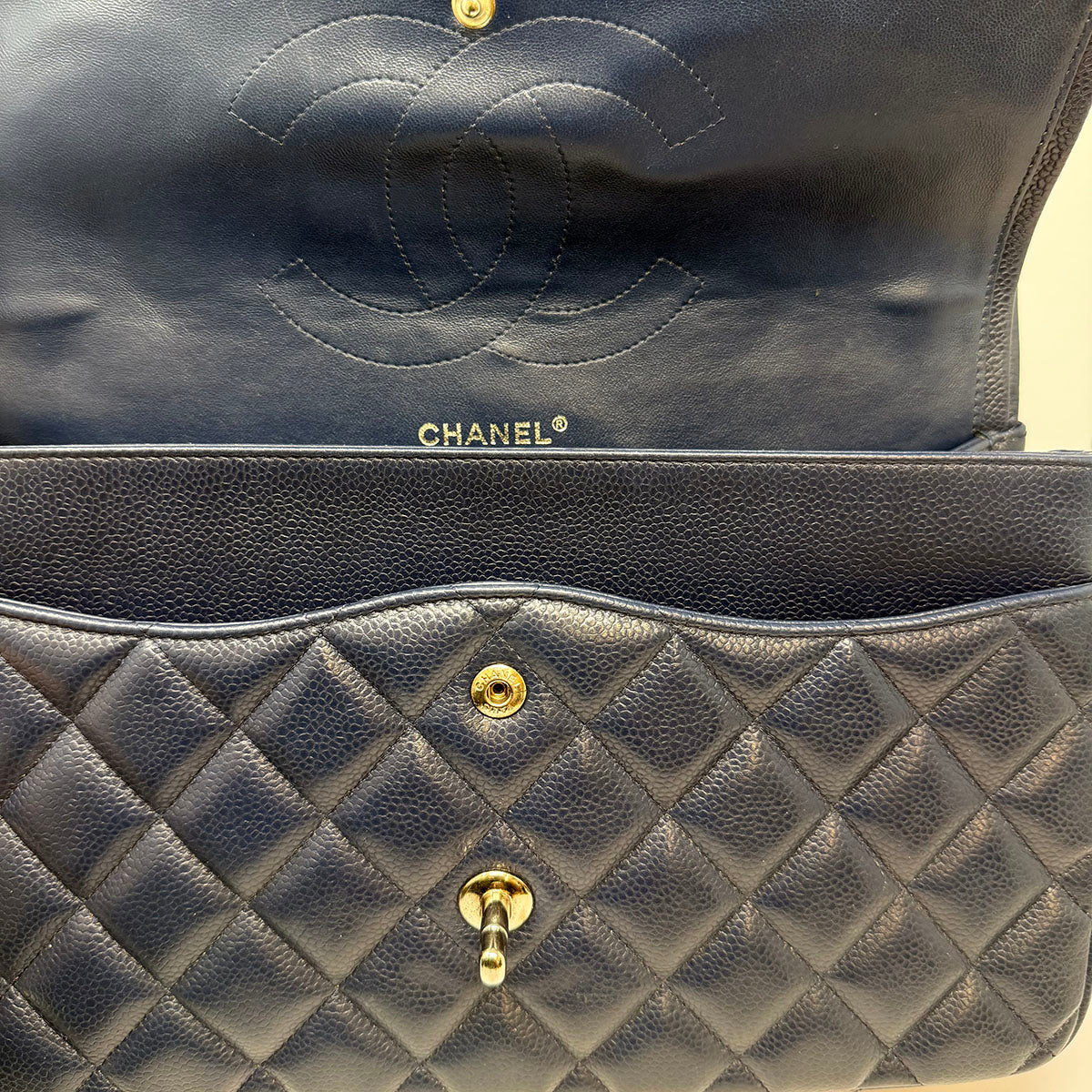 Chanel 2011 Jumbo Double Flap Bag