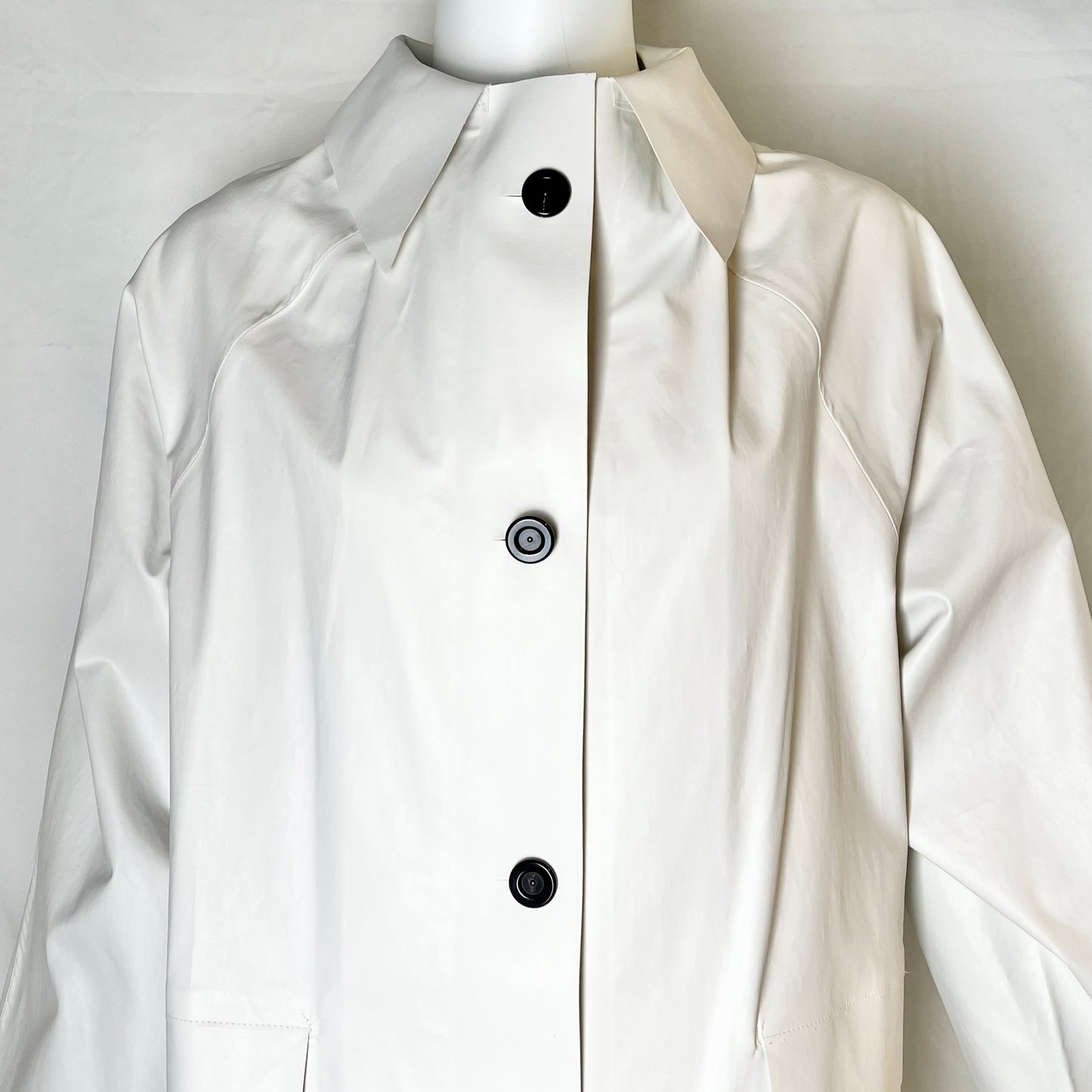 Kassl Raincoat