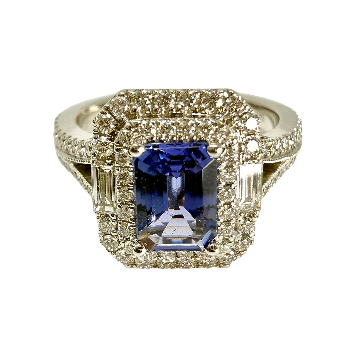 14K White Gold Ring with Tanzanite and Diamonds