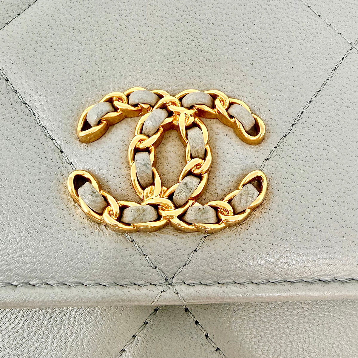 Chanel Quilted 19 Wallet on the Chain