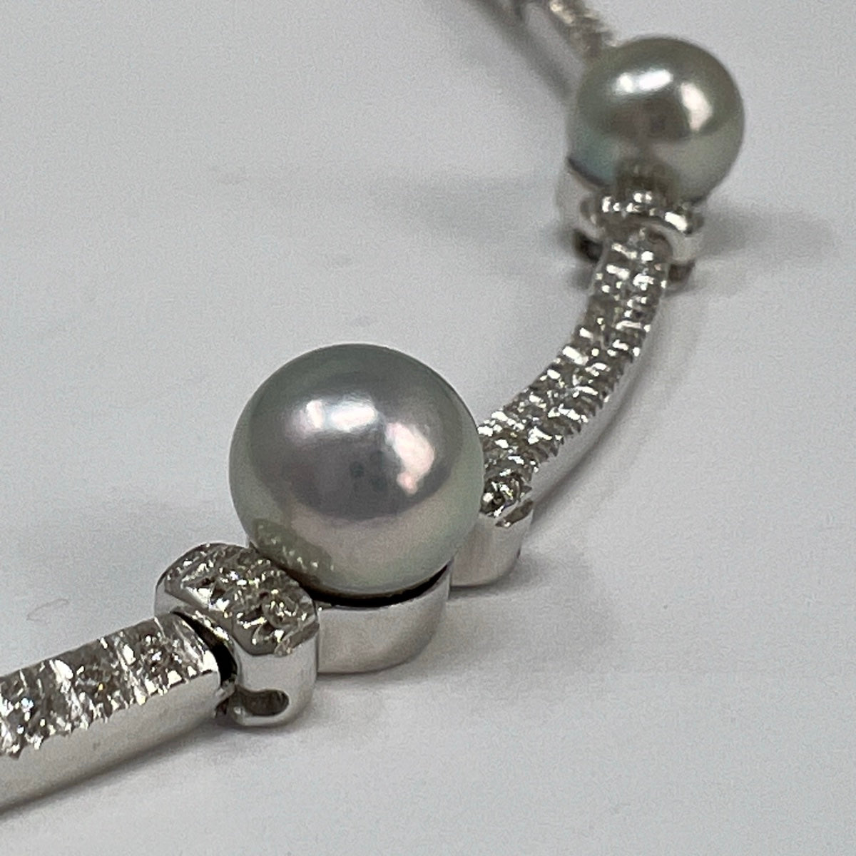 Craig Drake 18K White Gold Necklace with Gray Pearls and 90 Diamonds